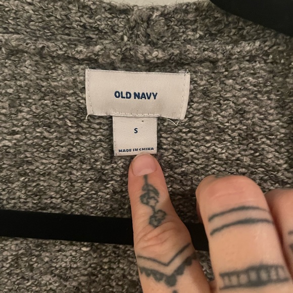 Old Navy Cardigan - Picture 3 of 4